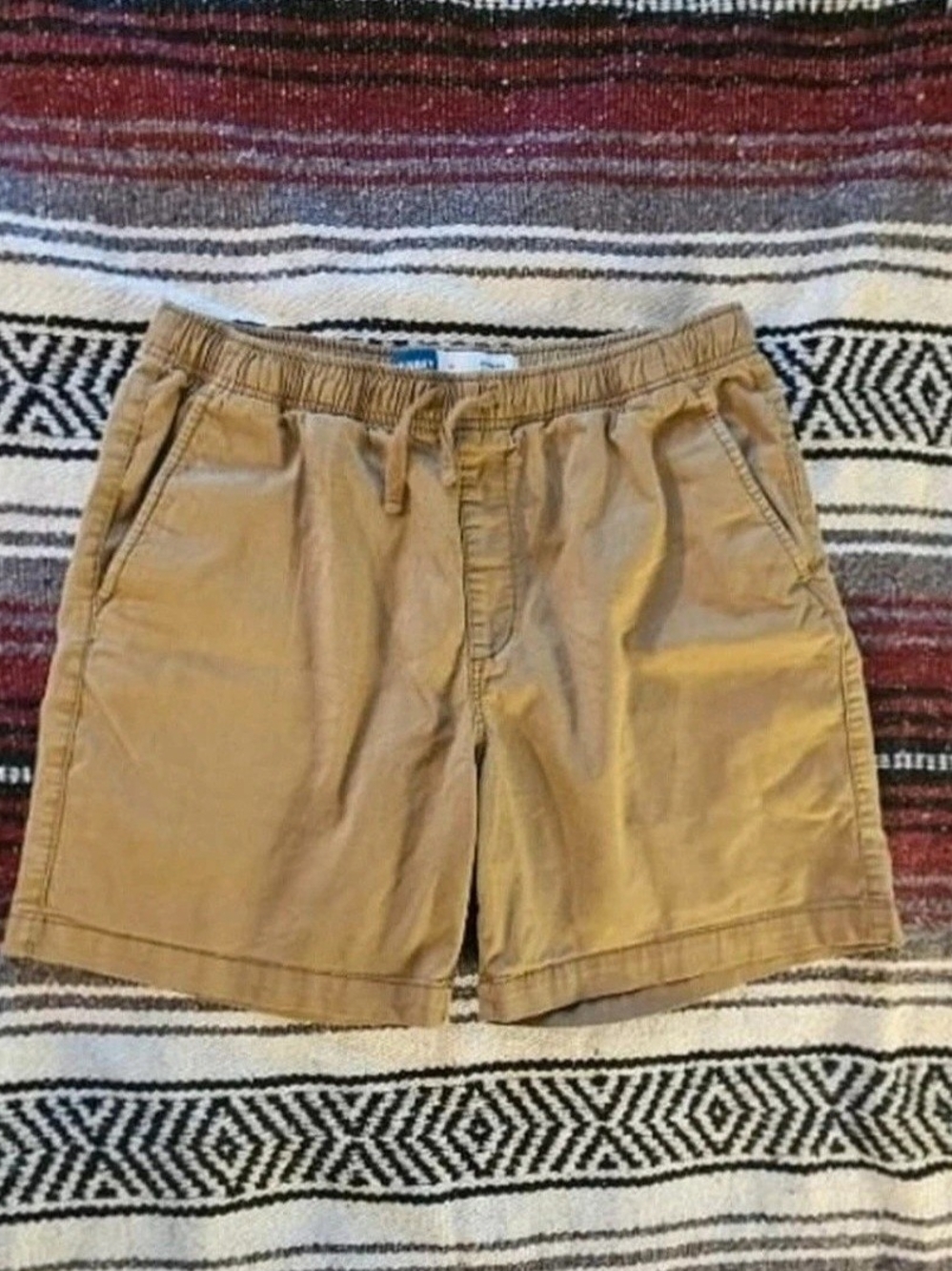 Old Navy Men's Khaki Drawstring Shorts